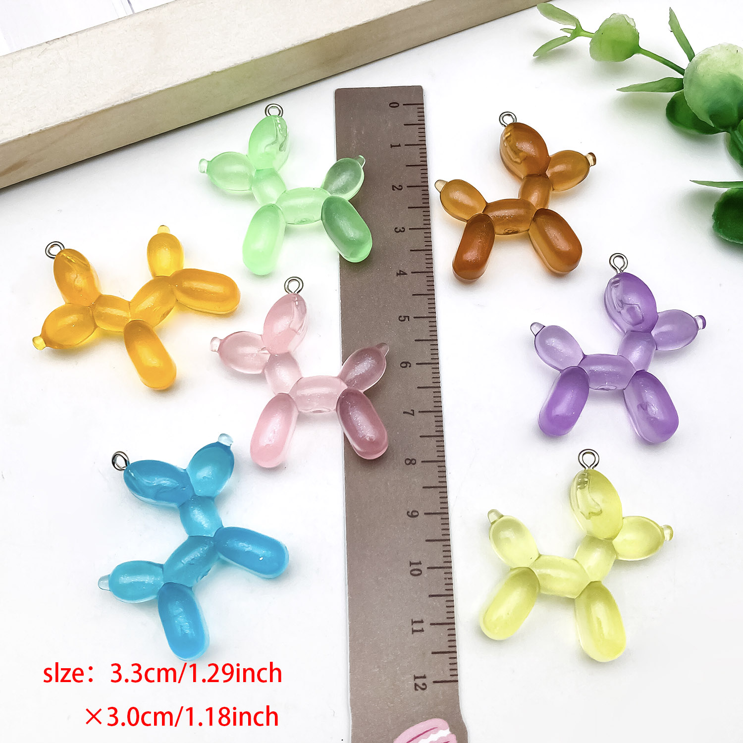 5/10 قطع من دلايات الكلاب بالو - مراجعة Resin Art Keychain وسعره