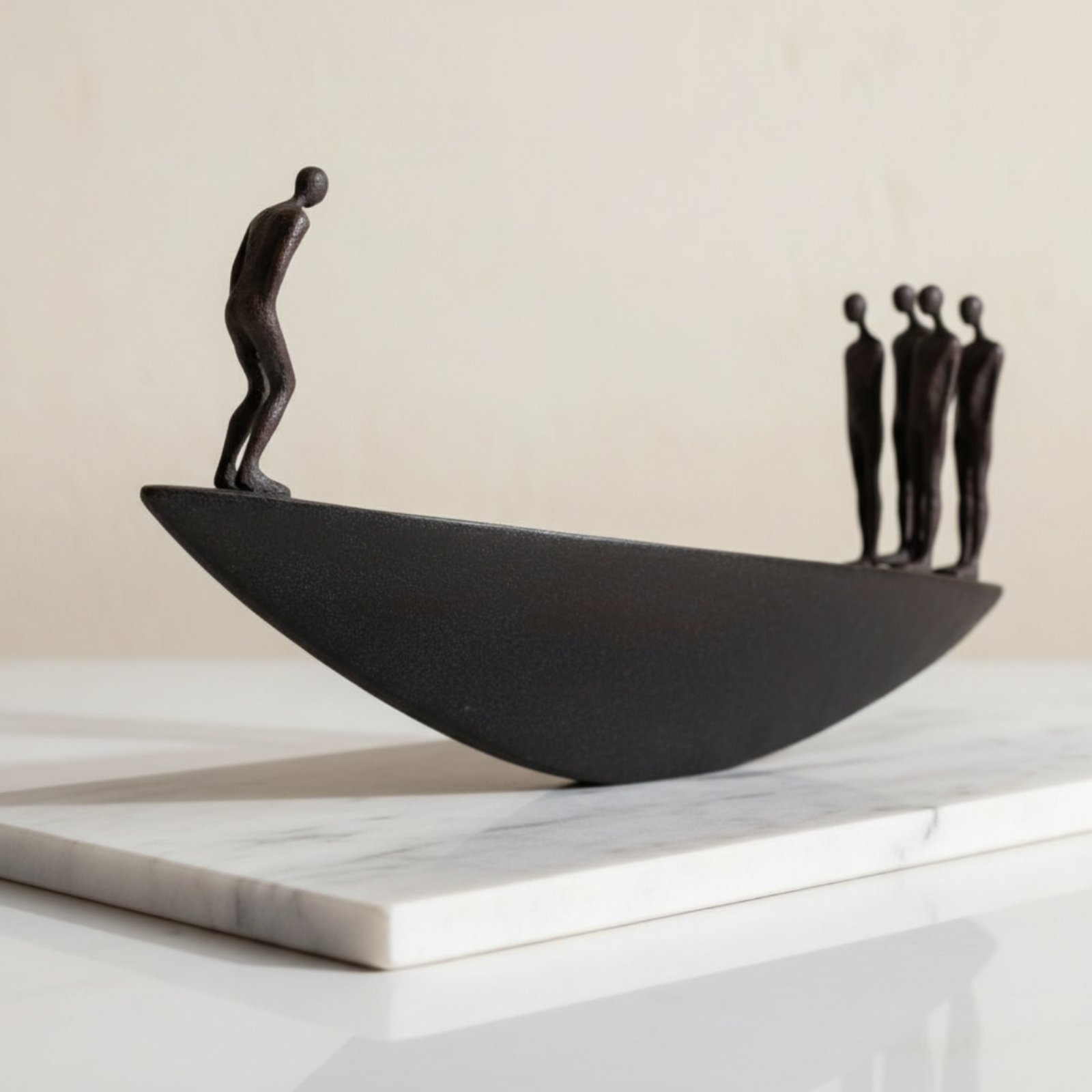 تمثال قارب شراعي عصري من الرات - مراجعة Resin Art Sculptures وسعره