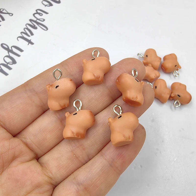 10 قطع من تعليقات الكابيبارا ا - مراجعة Resin Art Keychain وسعره
